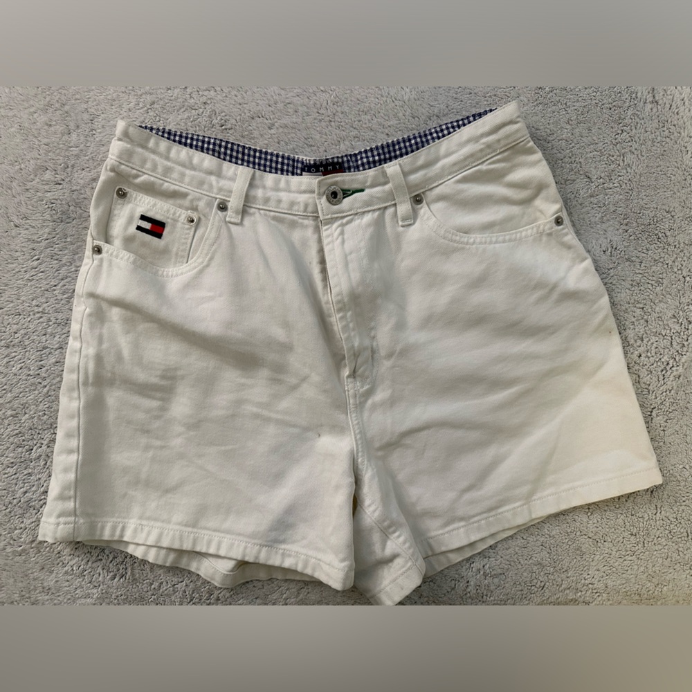 Tommy Hilfiger Classic White Shorts